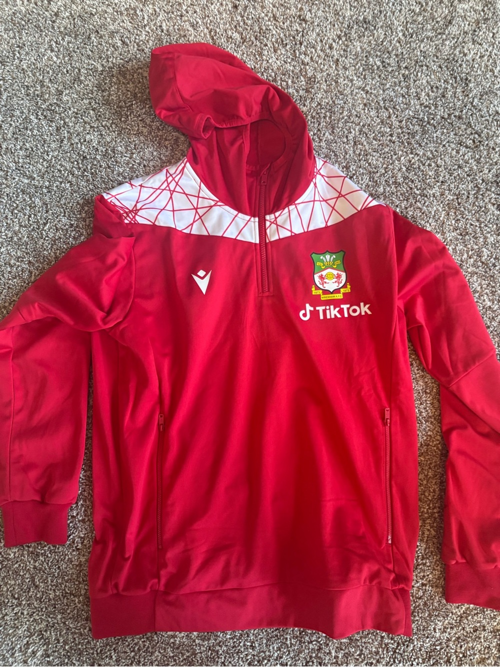 Wrexham zip sweatshirt macron Sz l